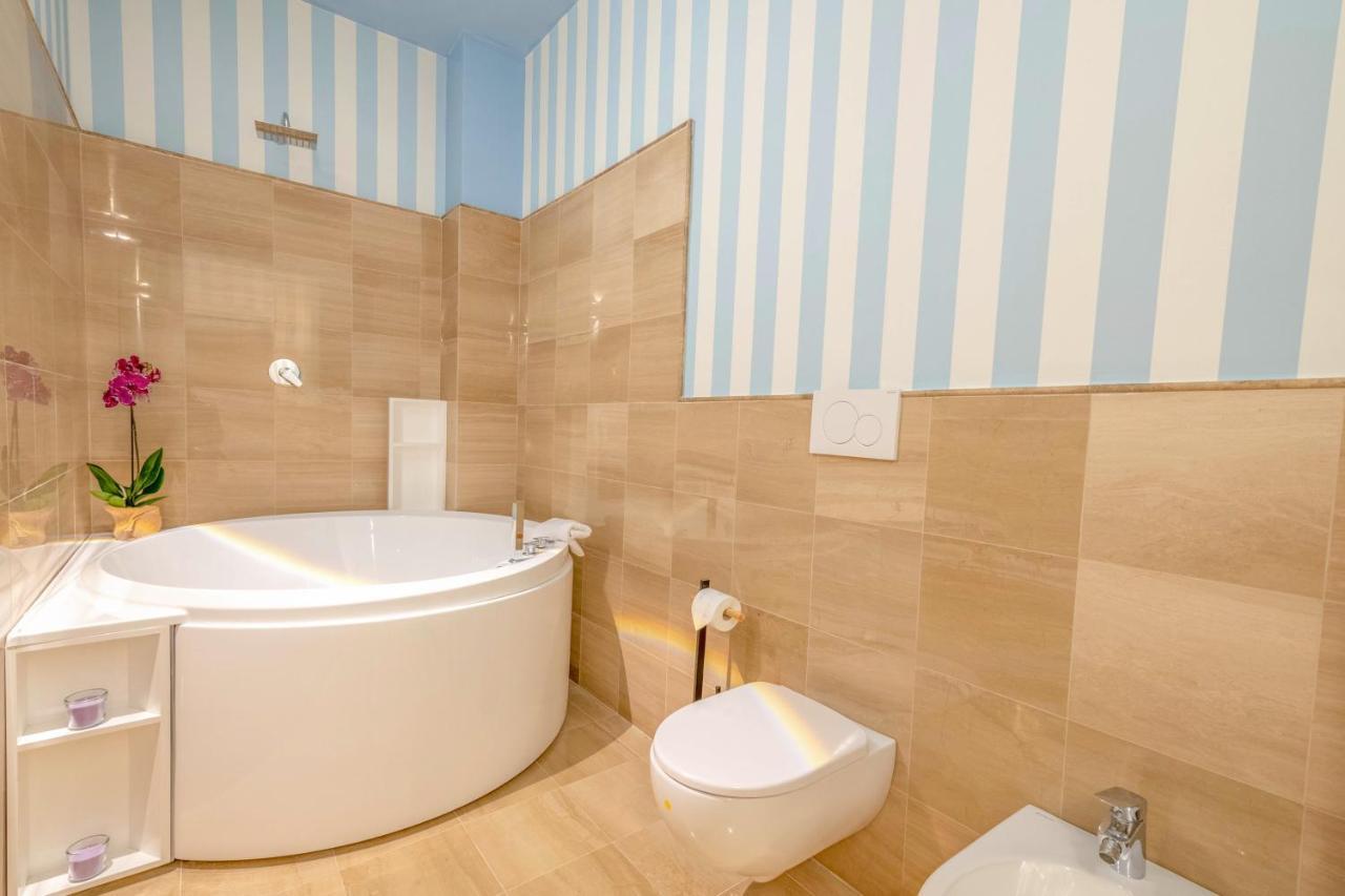 City Gate - Luxury Suites Bari Luaran gambar